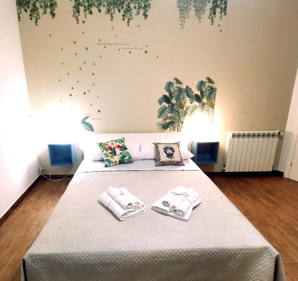 A Due Passi Dal Centro Sweet Rooms Agrigento Kültér fotó