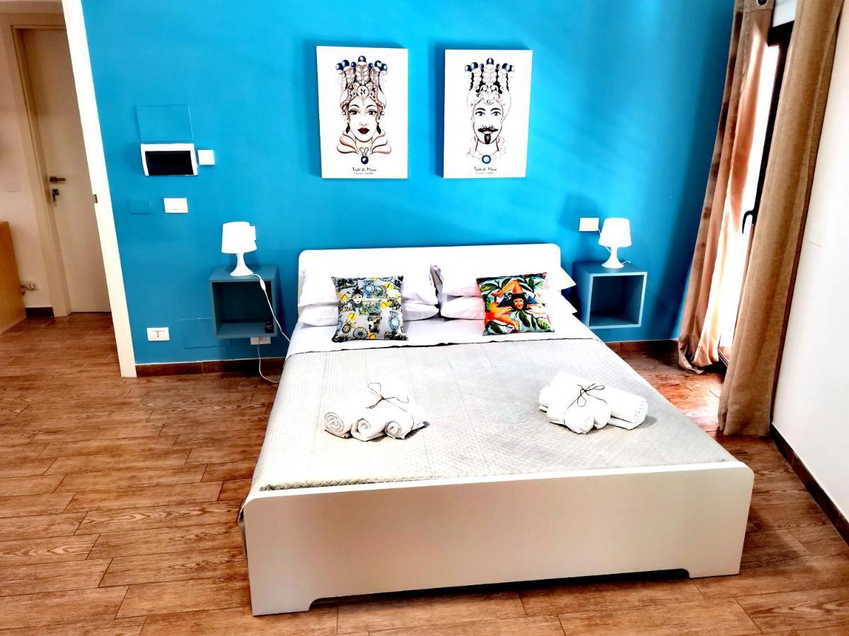 A Due Passi Dal Centro Sweet Rooms Agrigento Kültér fotó