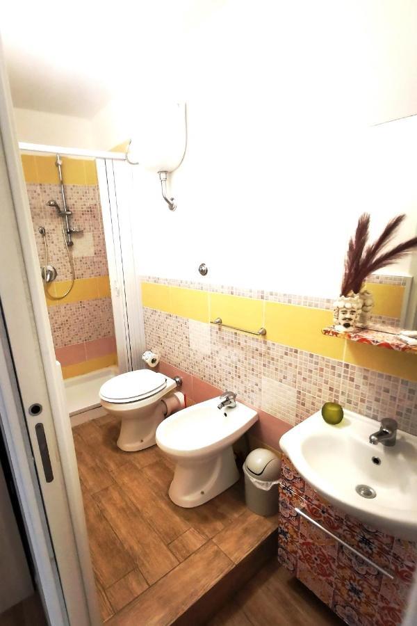 A Due Passi Dal Centro Sweet Rooms Agrigento Kültér fotó